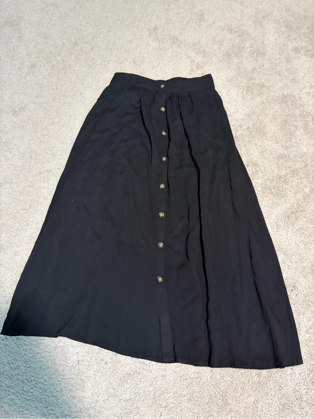 Petal & Pup Black Button-Front Midi Skirt